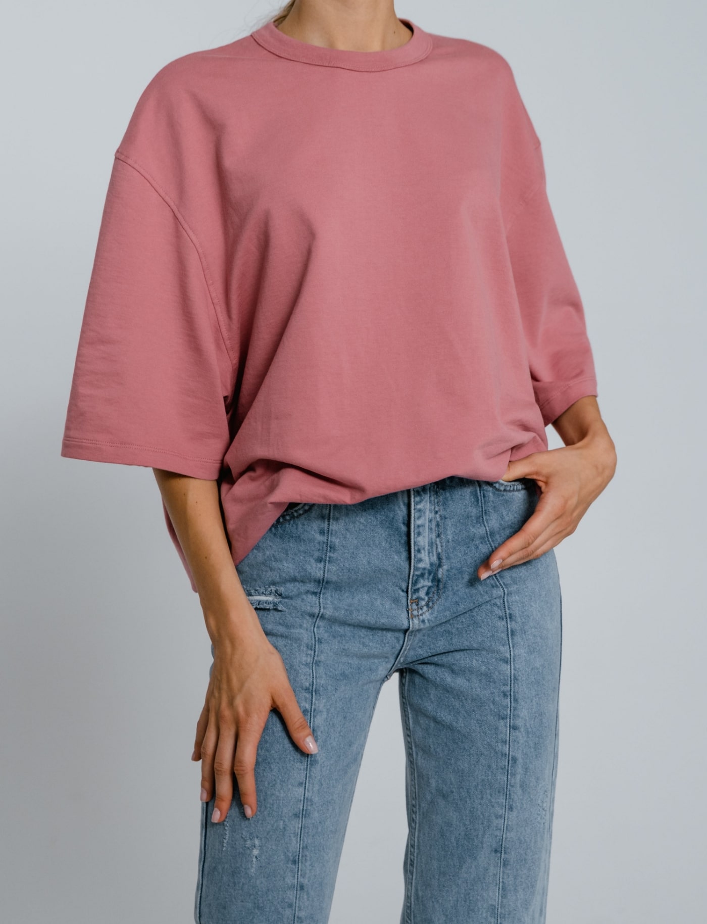 Black t-shirt - Imagen 2